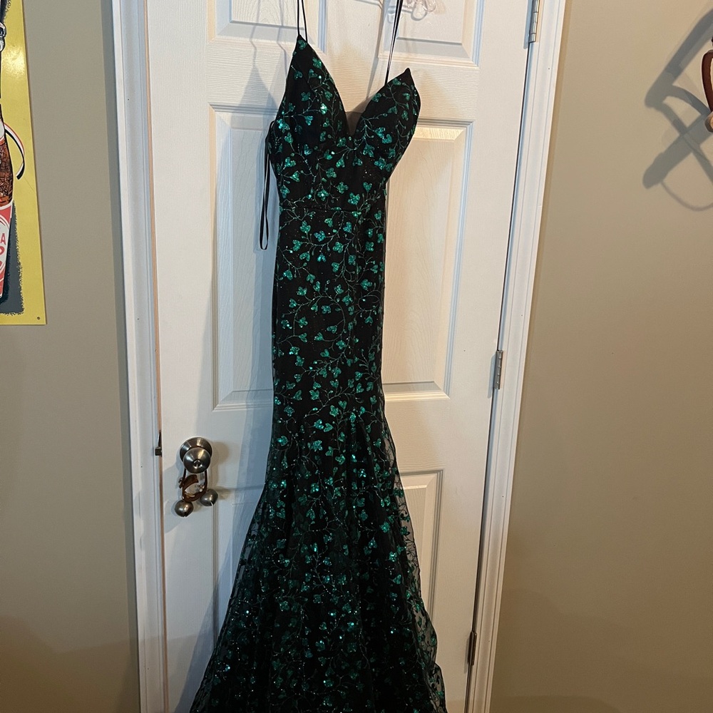 Nina Canacci Emerald Floral Prom Dress, Wedding, Formal